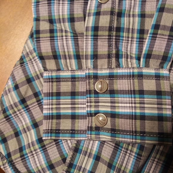 Prana Men's Button Up Long Sleeve Shirt - Picture 3 of 6